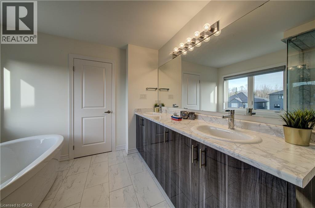 46 SIMONA Avenue - 24
