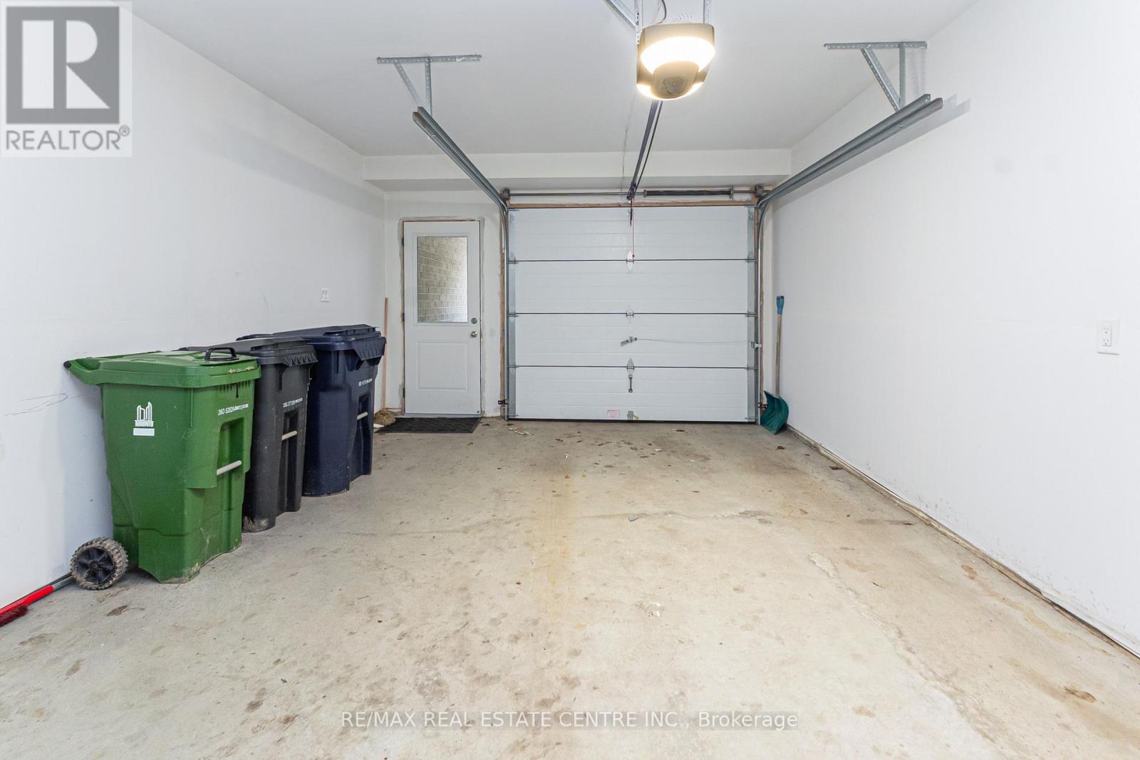 134 BROCKLEY DRIVE - 22