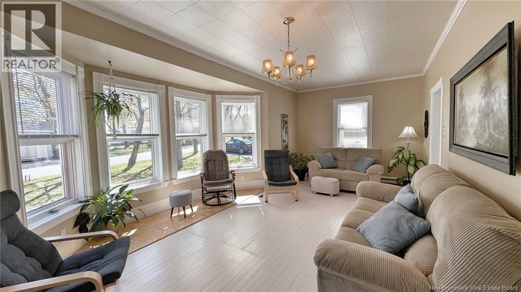 216 Boul. Saint-Pierre O - Image 5