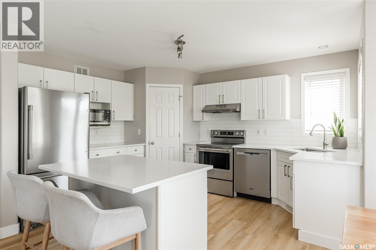 451 Buckwold COVE - 11
