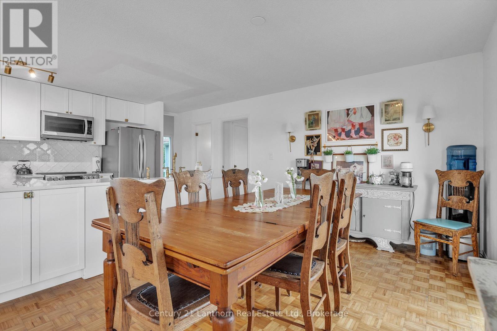 124 RICHARDSON LANE - 17