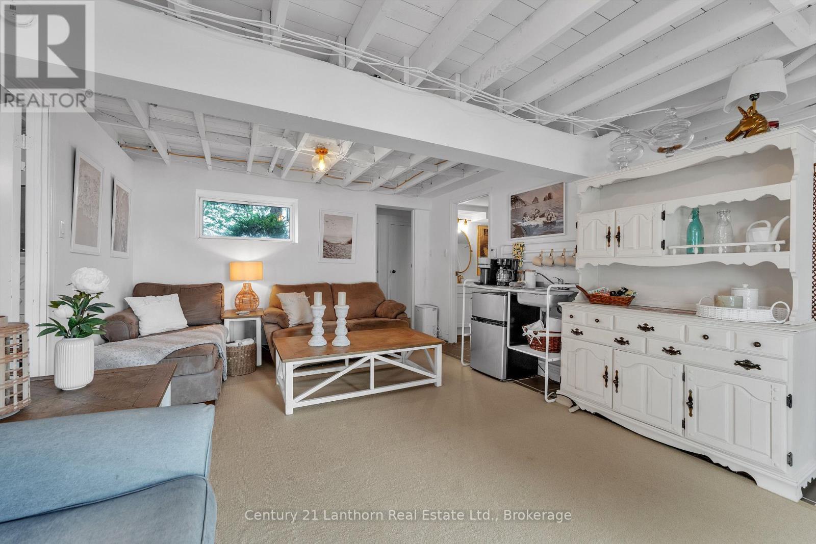 124 RICHARDSON LANE - 25