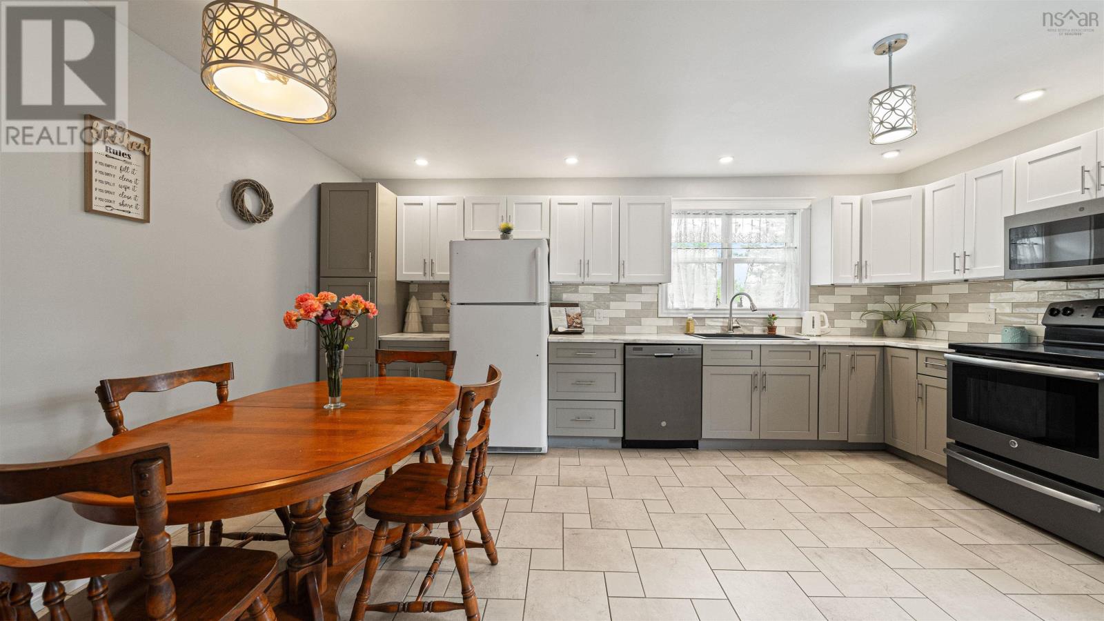 2155 Beaver Bank Road - 18