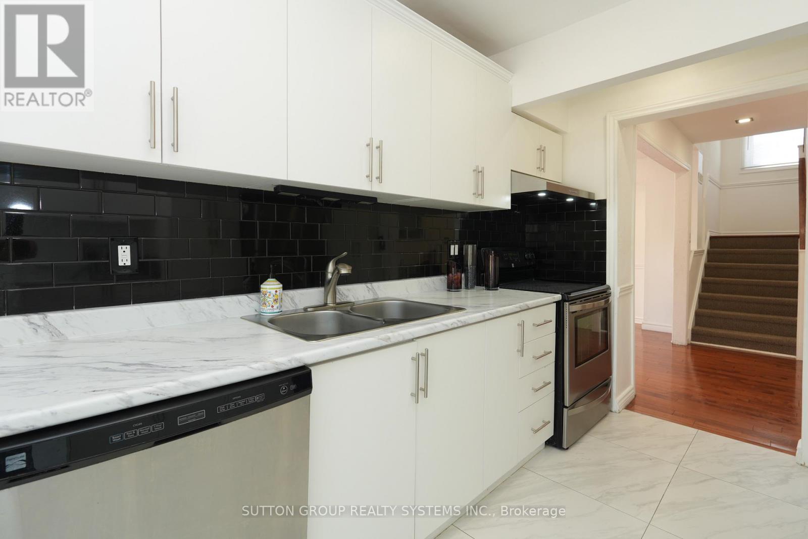 #29 6780 FORMENTERA AVENUE - 14