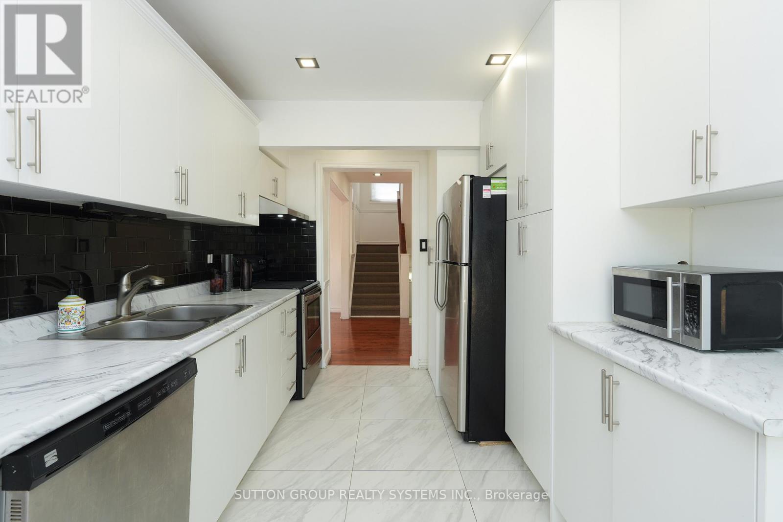 #29 6780 FORMENTERA AVENUE - 15