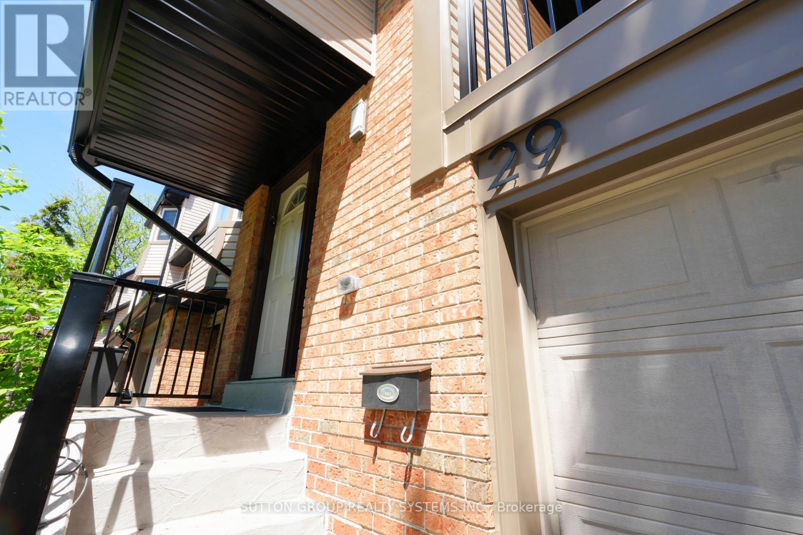 #29 6780 FORMENTERA AVENUE - 33