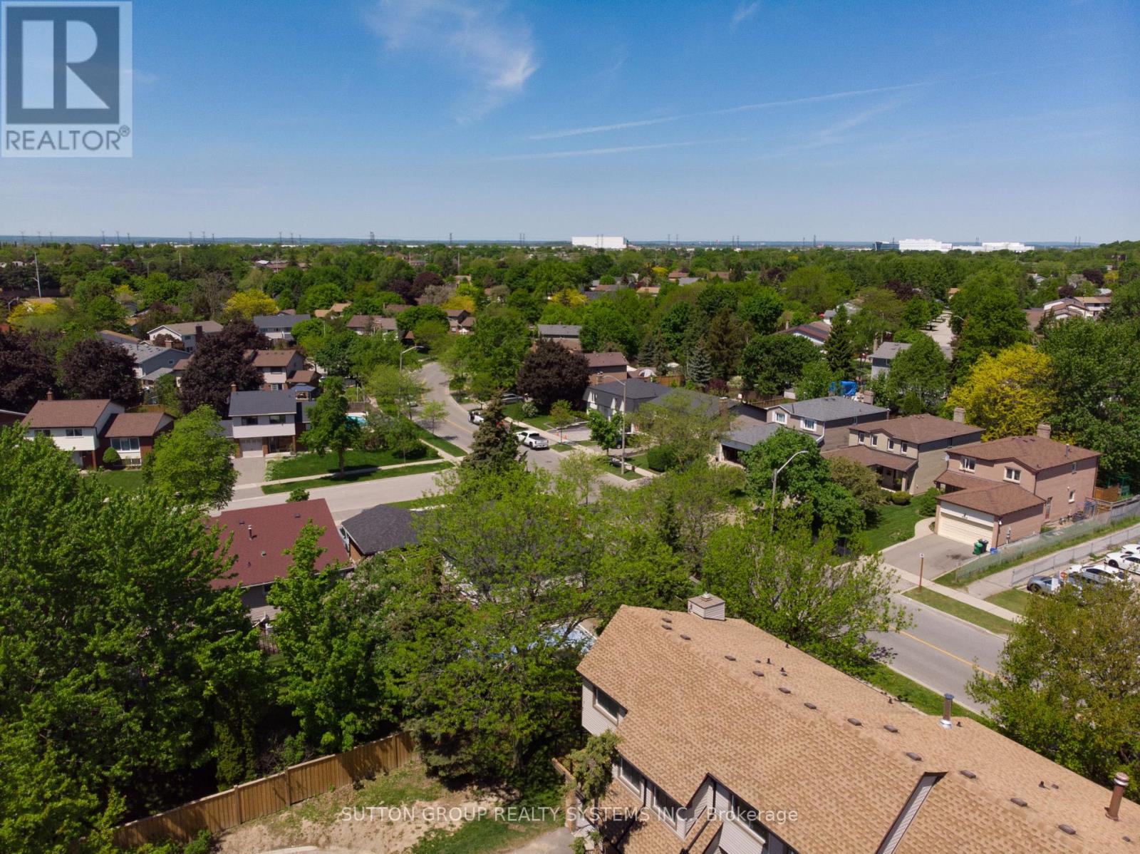 #29 6780 FORMENTERA AVENUE - 34