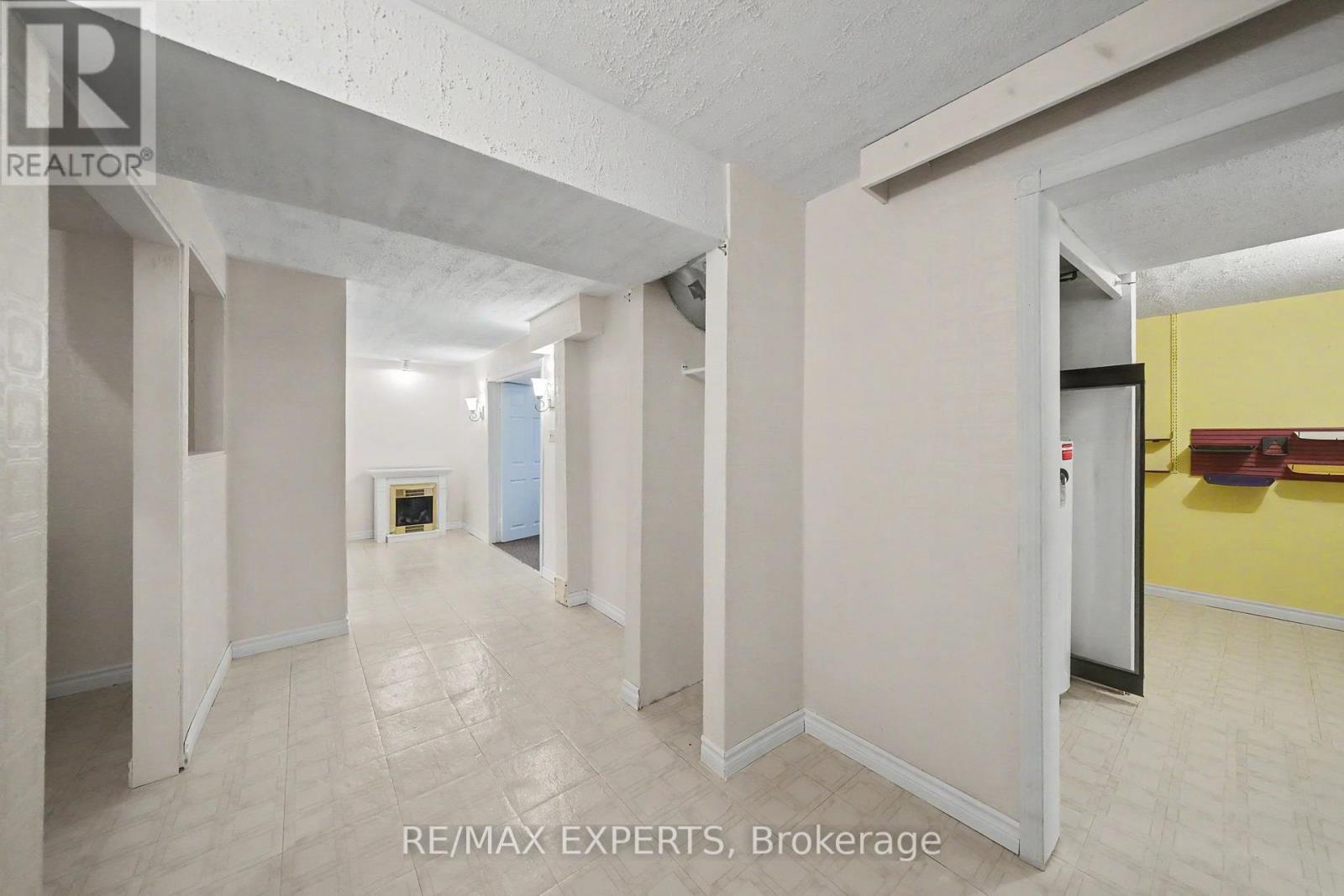 115 HARVEST MOON DRIVE - 35