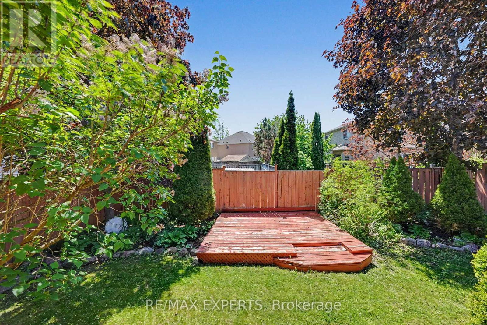 115 HARVEST MOON DRIVE - 44