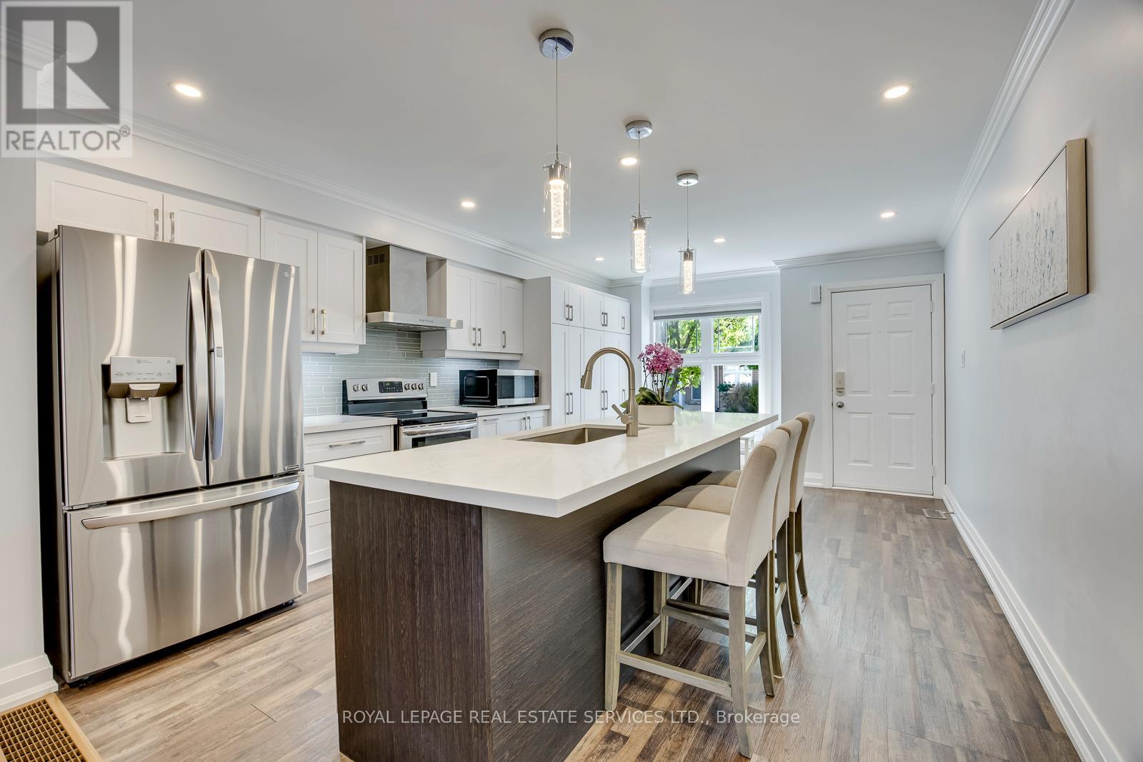 #15 2189 POSTMASTER DRIVE - 10
