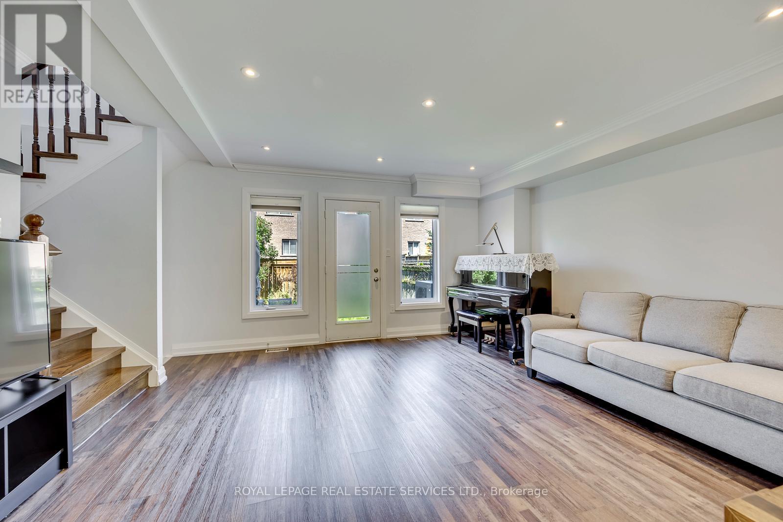 #15 2189 POSTMASTER DRIVE - 18