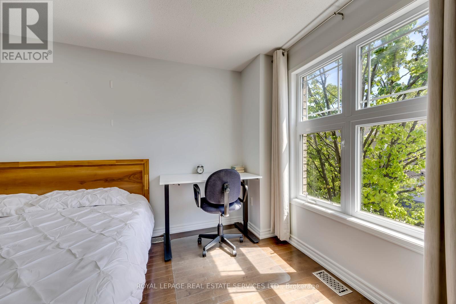 #15 2189 POSTMASTER DRIVE - 30