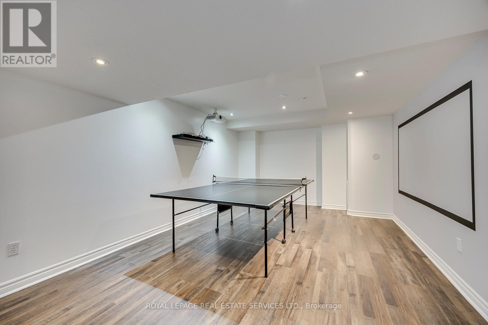 #15 2189 POSTMASTER DRIVE - 45