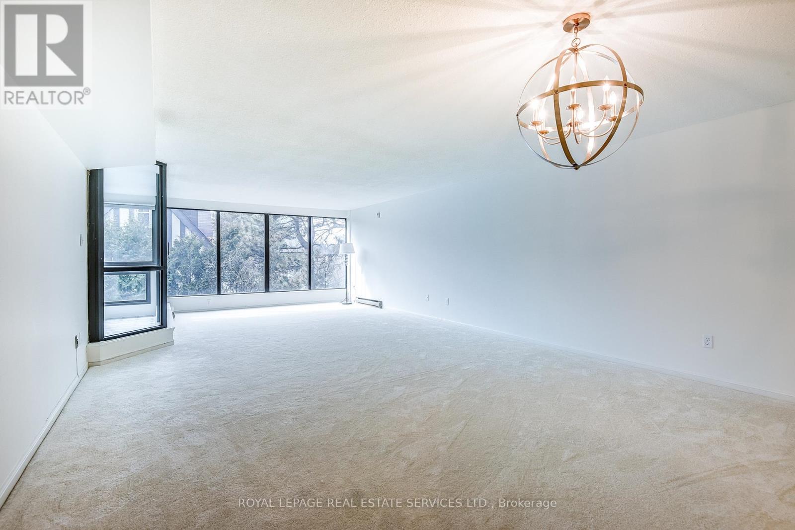 #303 2545 BLOOR STREET W - 7