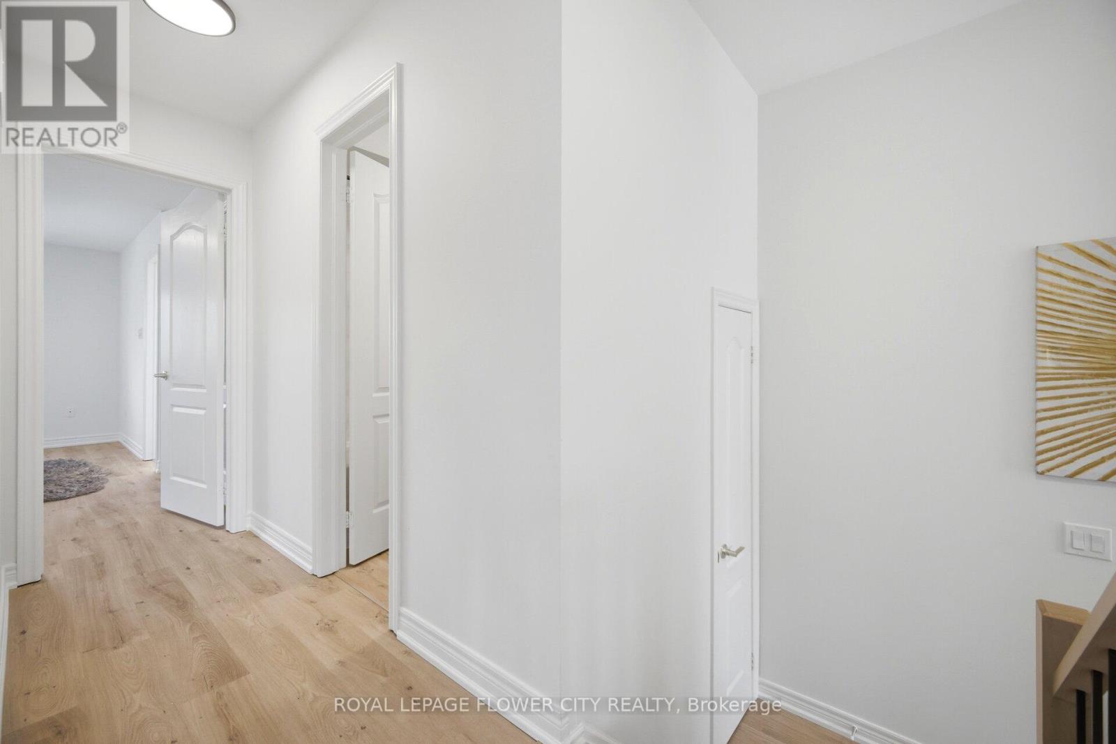 24 MARTREE CRESCENT - 23