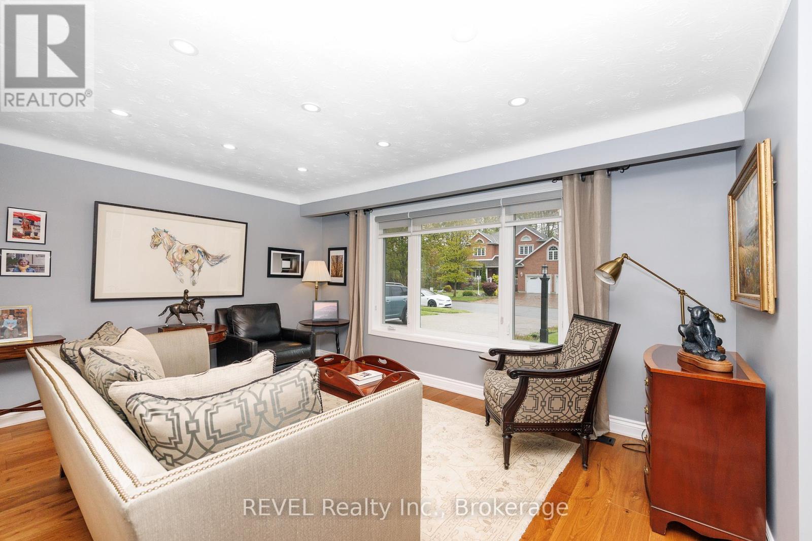 2675 WOODFIELD AVENUE - 9