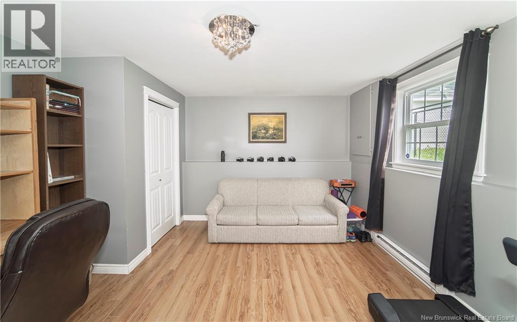 66 Watling Crescent - 23