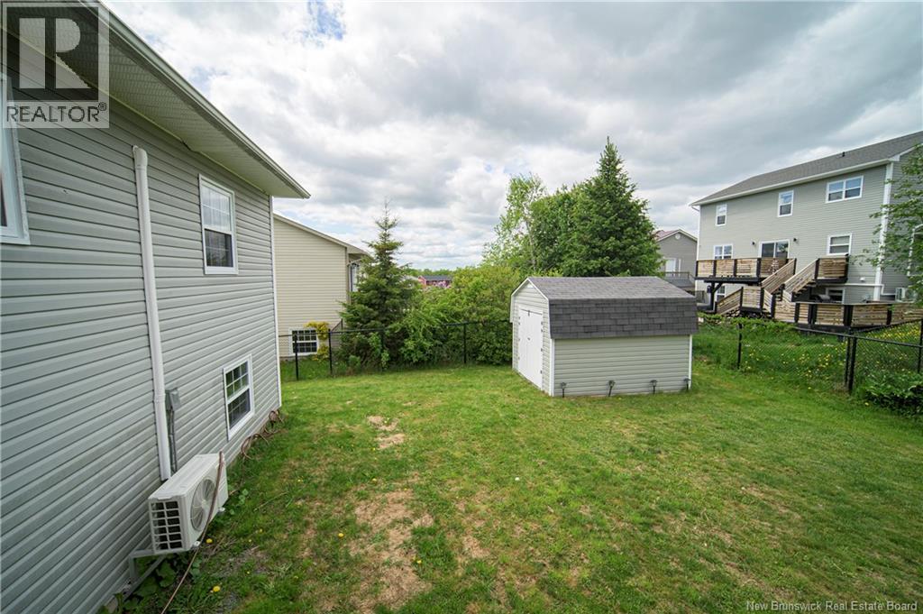 66 Watling Crescent - 33