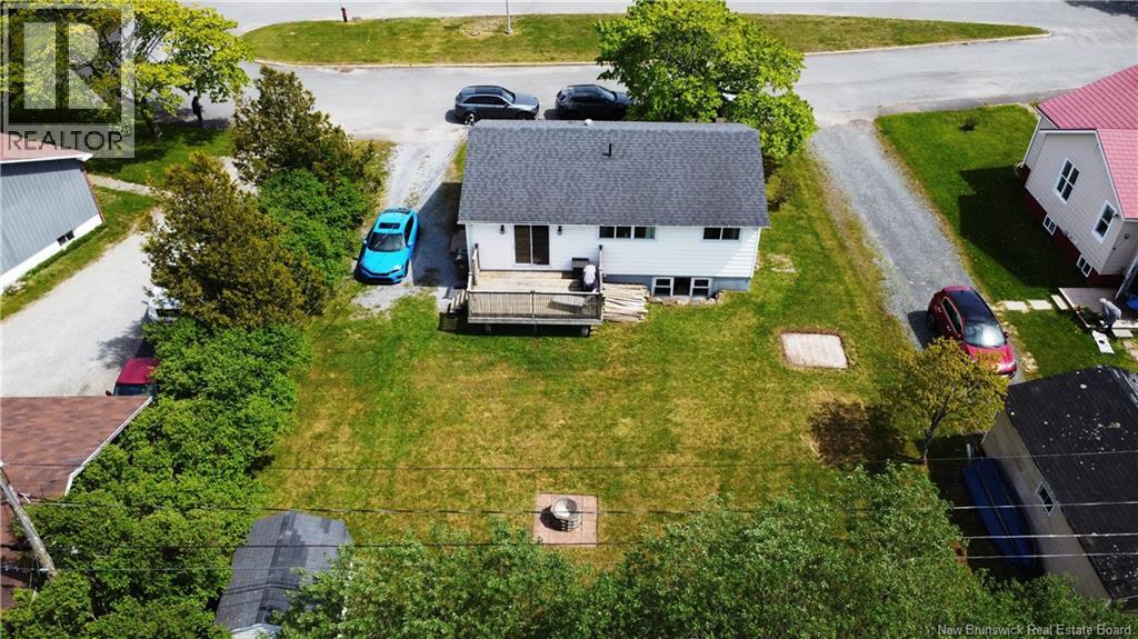 340 Beaconsfield Crescent - 36
