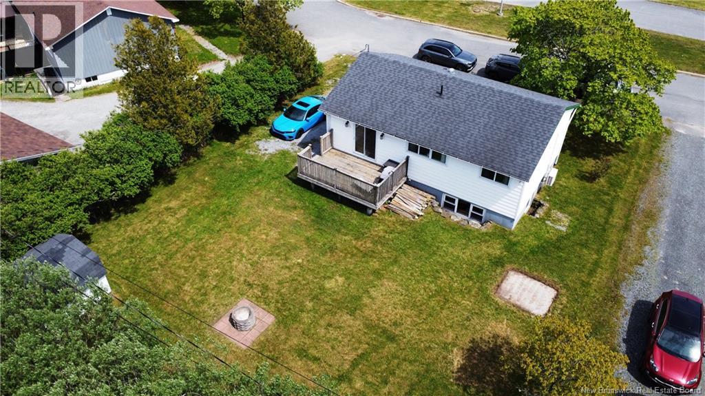 340 Beaconsfield Crescent - 37