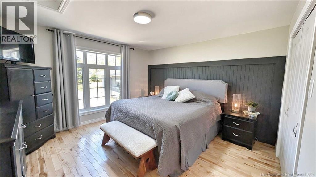 948 Rue des Chalets Street - 5