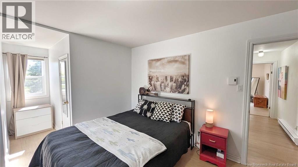 22 Rue du Pont Street - Image 11