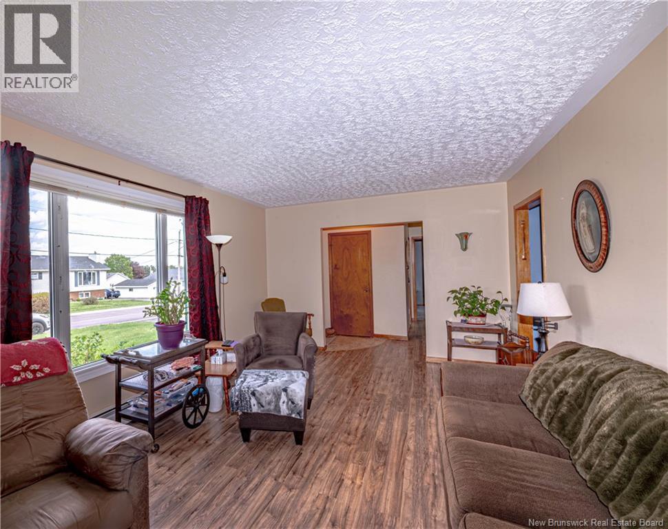 17 Sherwood Avenue - 5