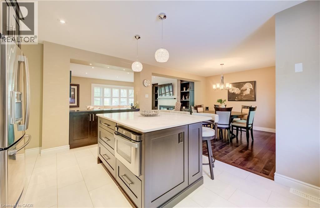 60 HUNTLEY Crescent