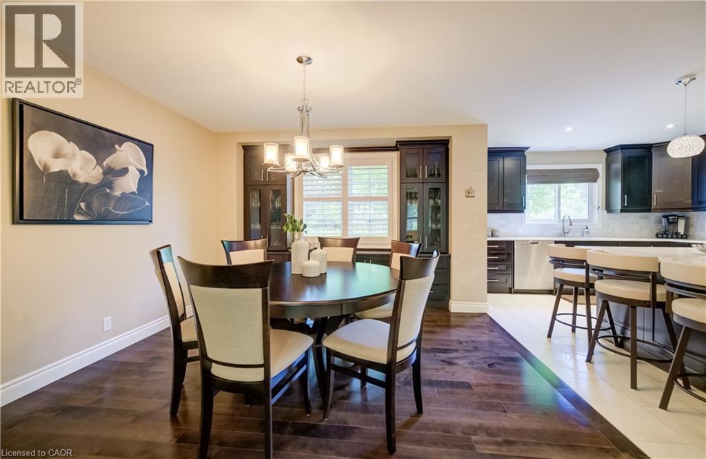 60 HUNTLEY Crescent - 9