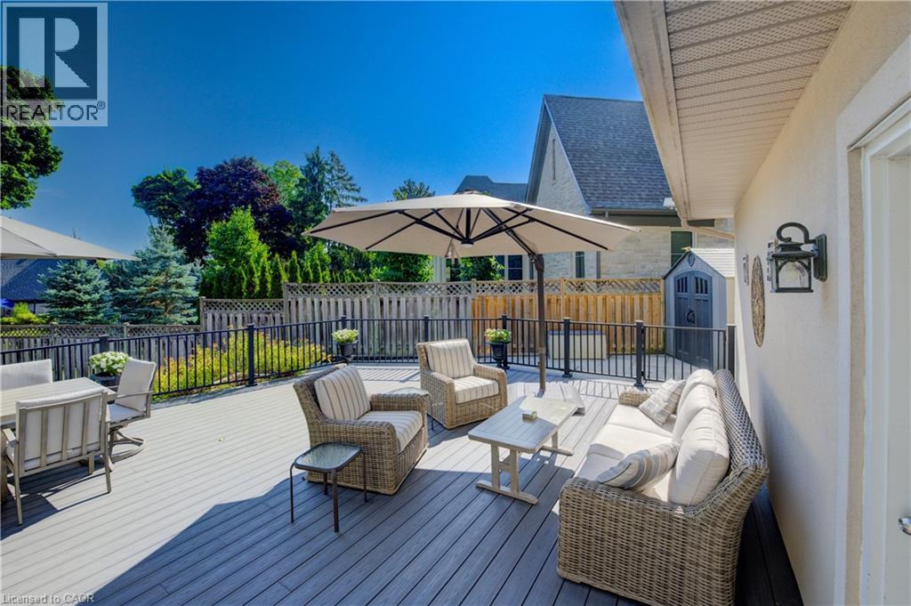 60 HUNTLEY Crescent - 37