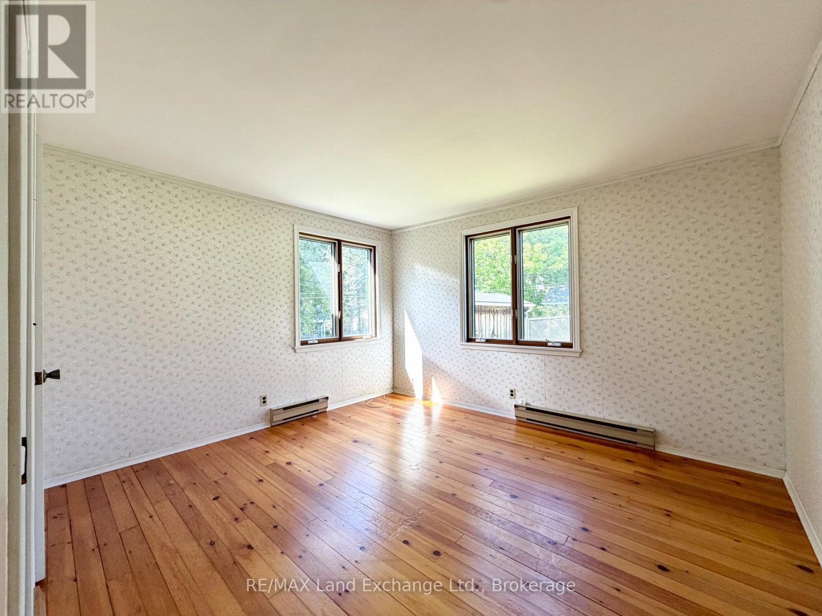 66 CHANTRY VIEW DRIVE - 10