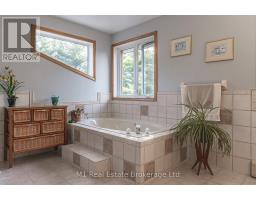 6946 Fife Road, Guelph/eramosa, ON N1H6J4 Photo 36