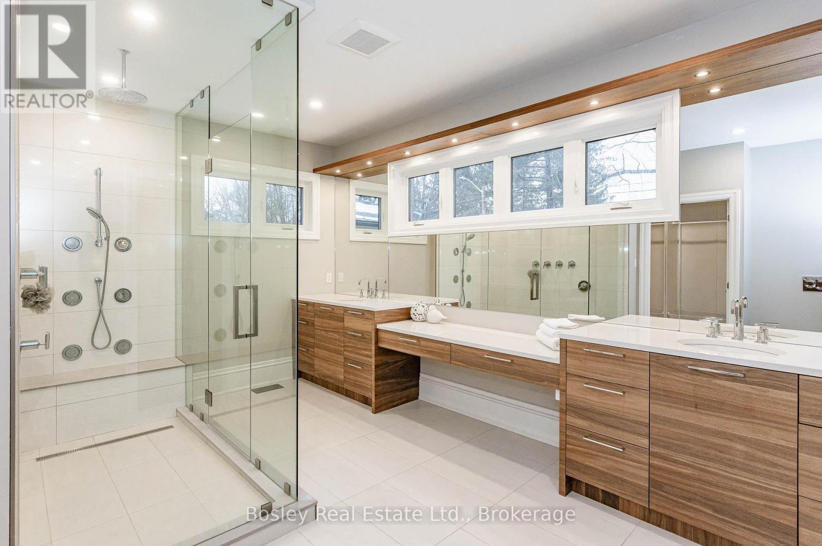 80 QUEEN STREET - 27