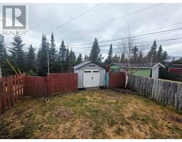 68 Whiteway Drive thumbnail 20