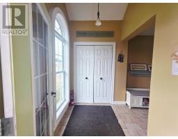68 Whiteway Drive thumbnail 3