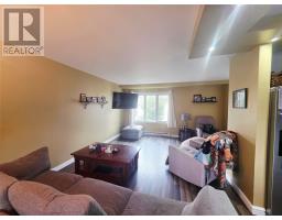68 Whiteway Drive thumbnail 9