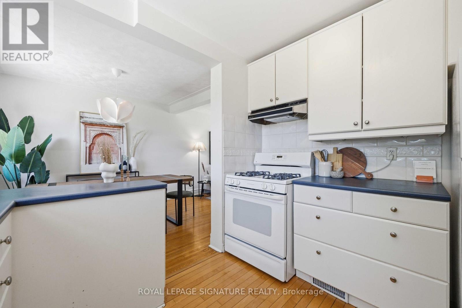 37 IVORWOOD CRESCENT - 12