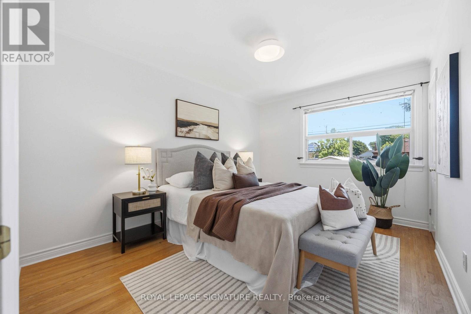 37 IVORWOOD CRESCENT - 16