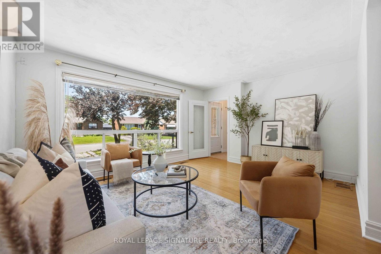 37 IVORWOOD CRESCENT - 6