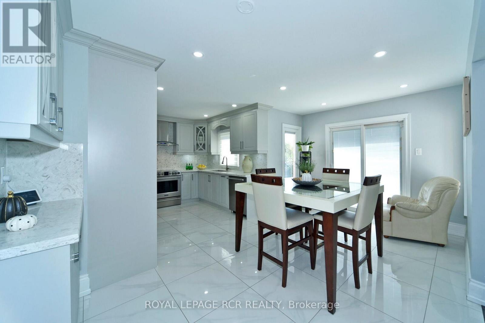 3 JACKMAN CRESCENT - 15