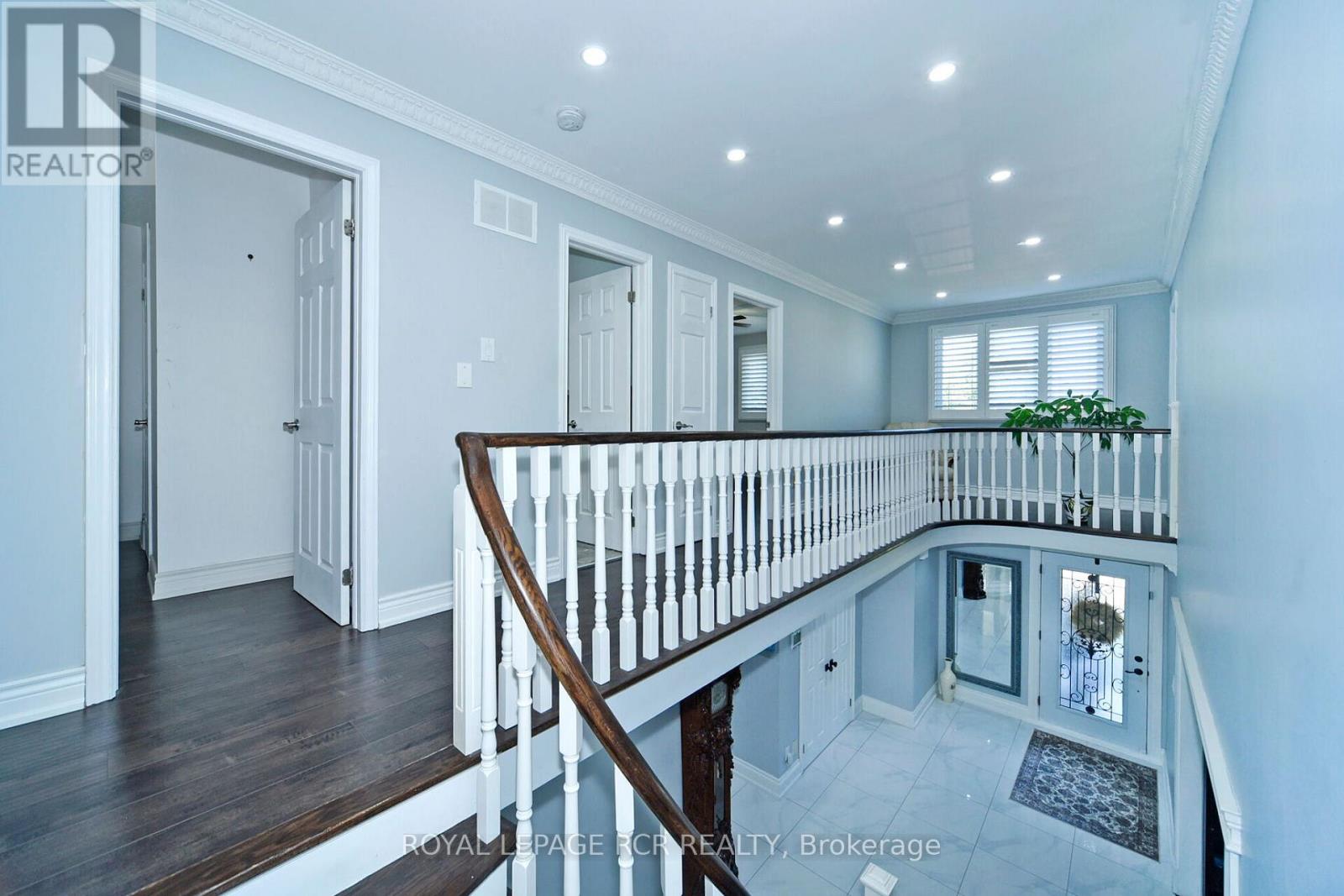 3 JACKMAN CRESCENT - 23