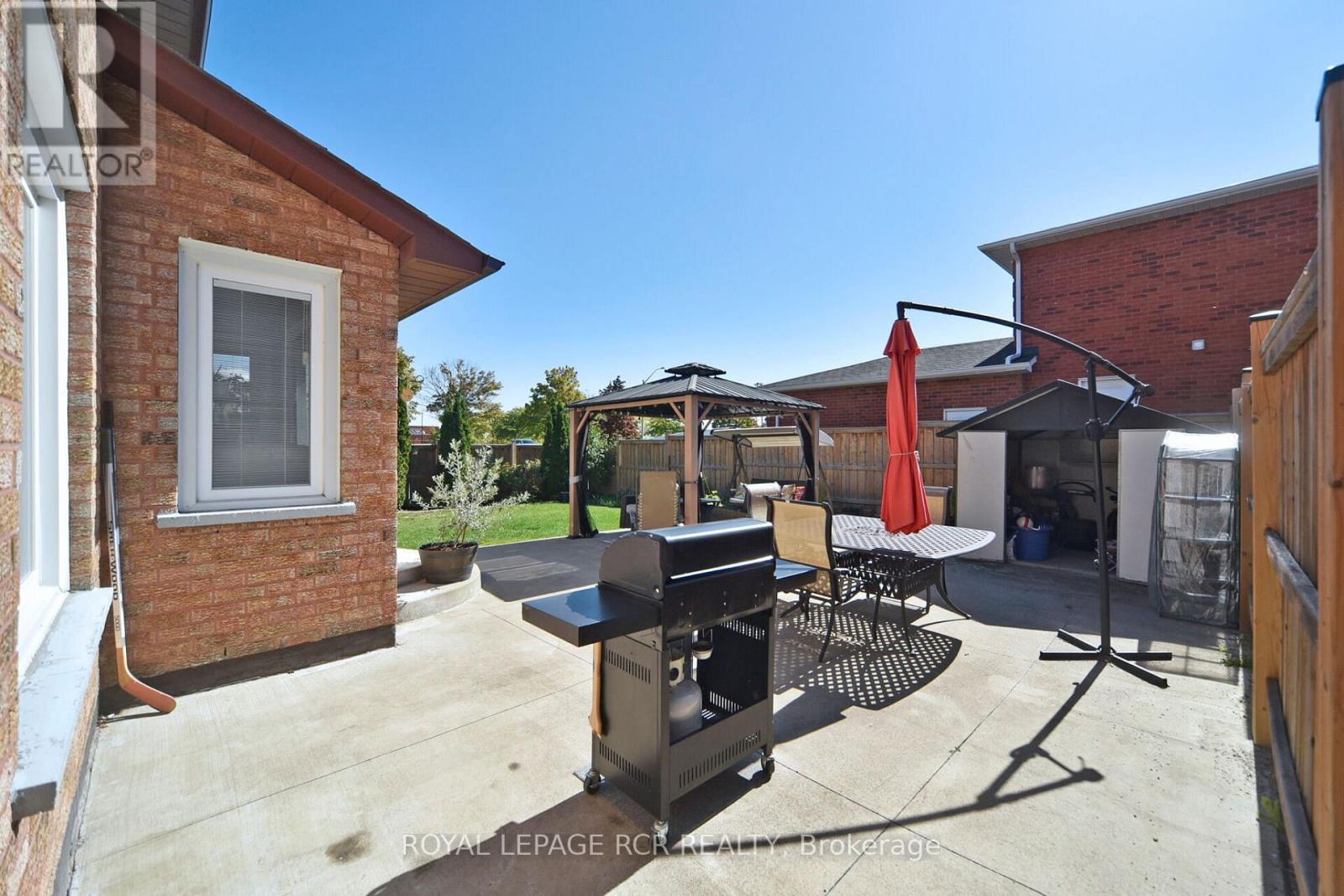 3 JACKMAN CRESCENT - 39