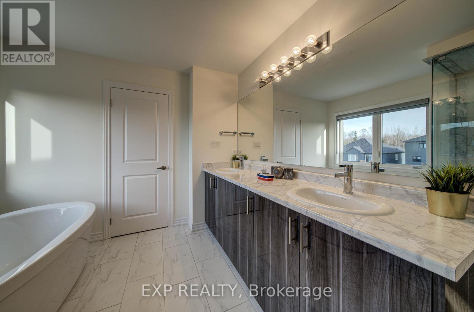 46 SIMONA AVENUE - 27