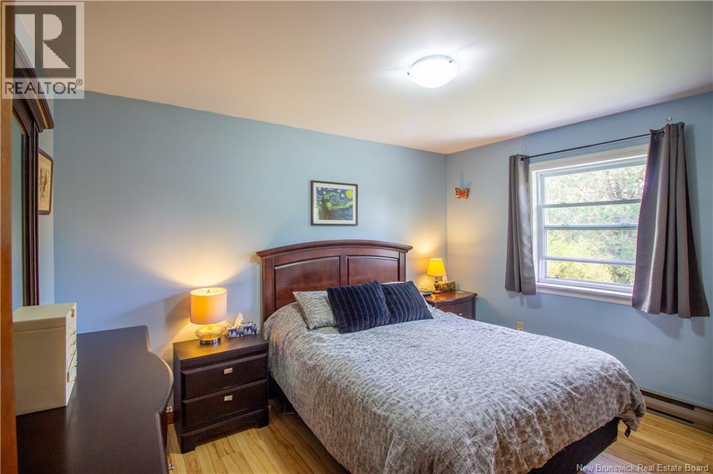 109 Mapleton Crescent - 15