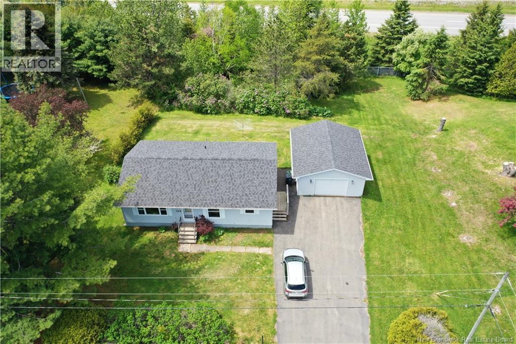 109 Mapleton Crescent - 2