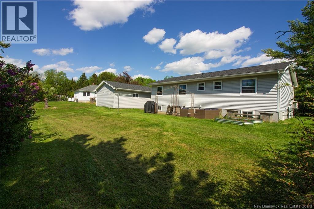 109 Mapleton Crescent - 30