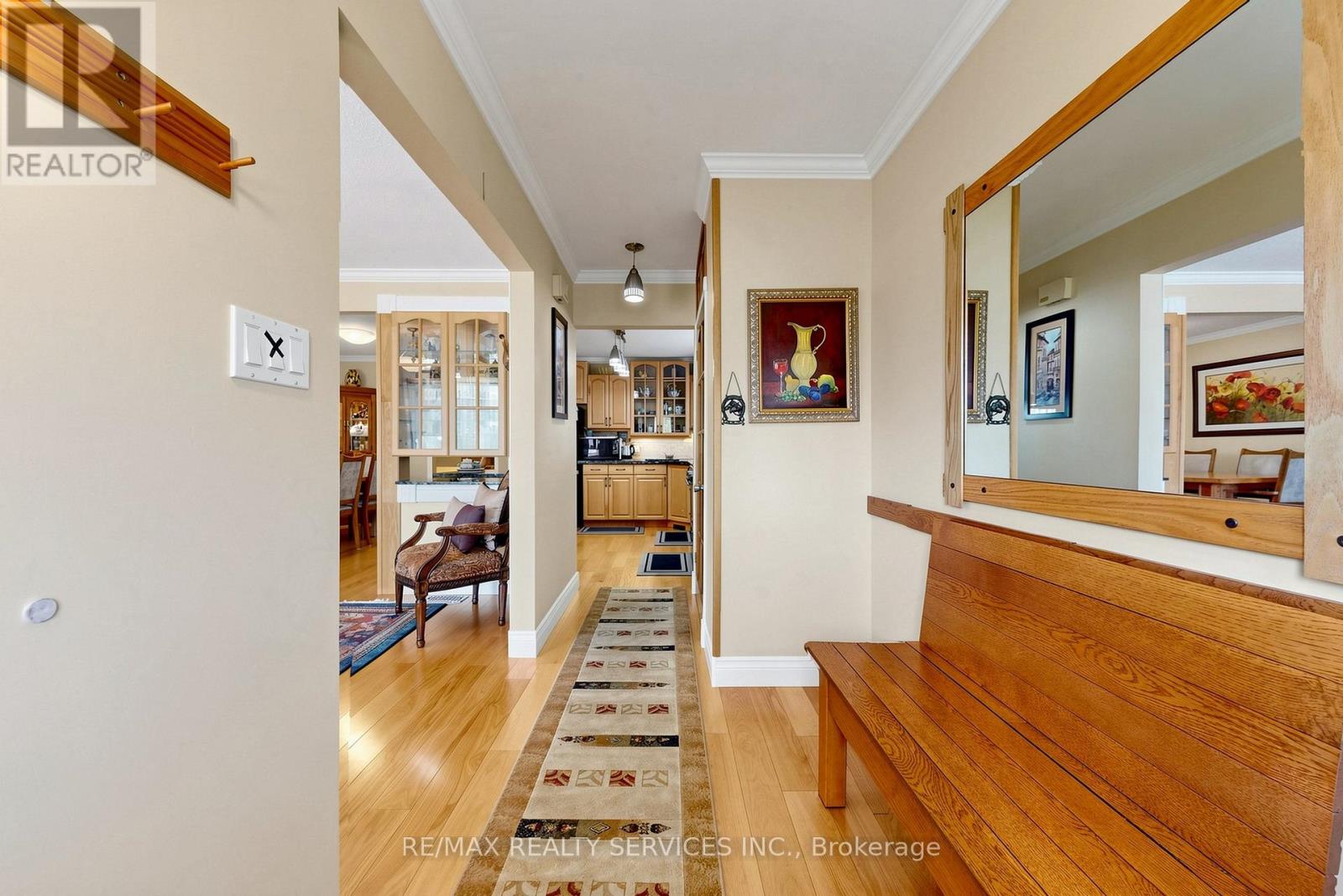 36 GLENVALE BOULEVARD - 8