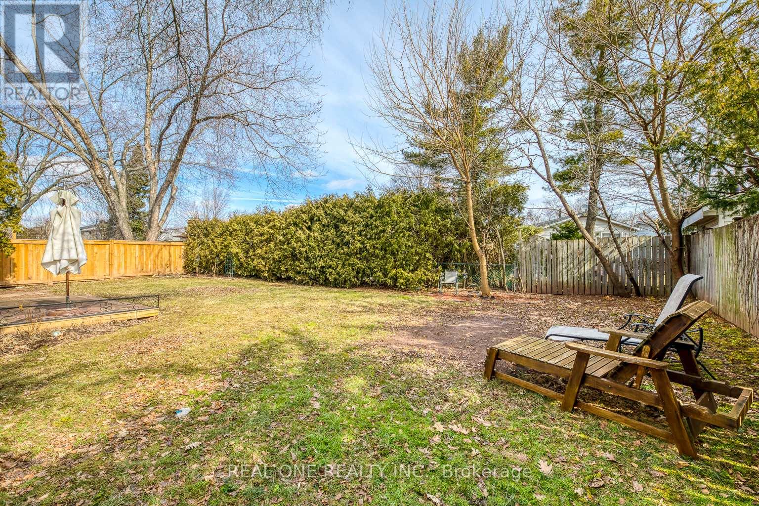 533 TIPPERTON CRESCENT - 48