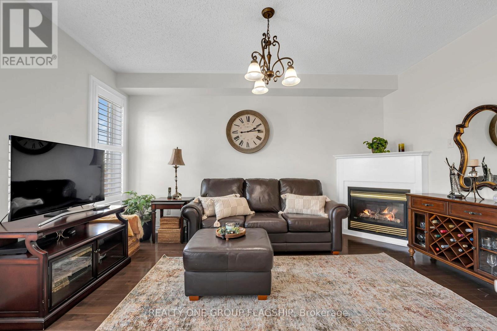 3435 JORIE CRESCENT - 32