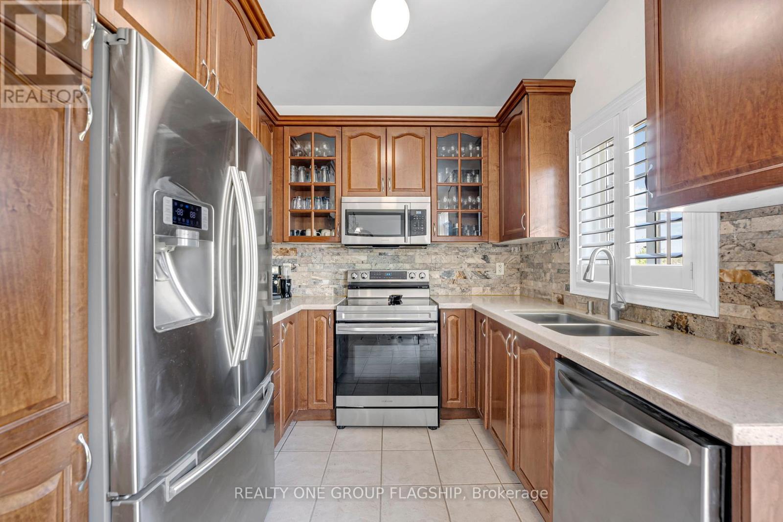 3435 JORIE CRESCENT - 36